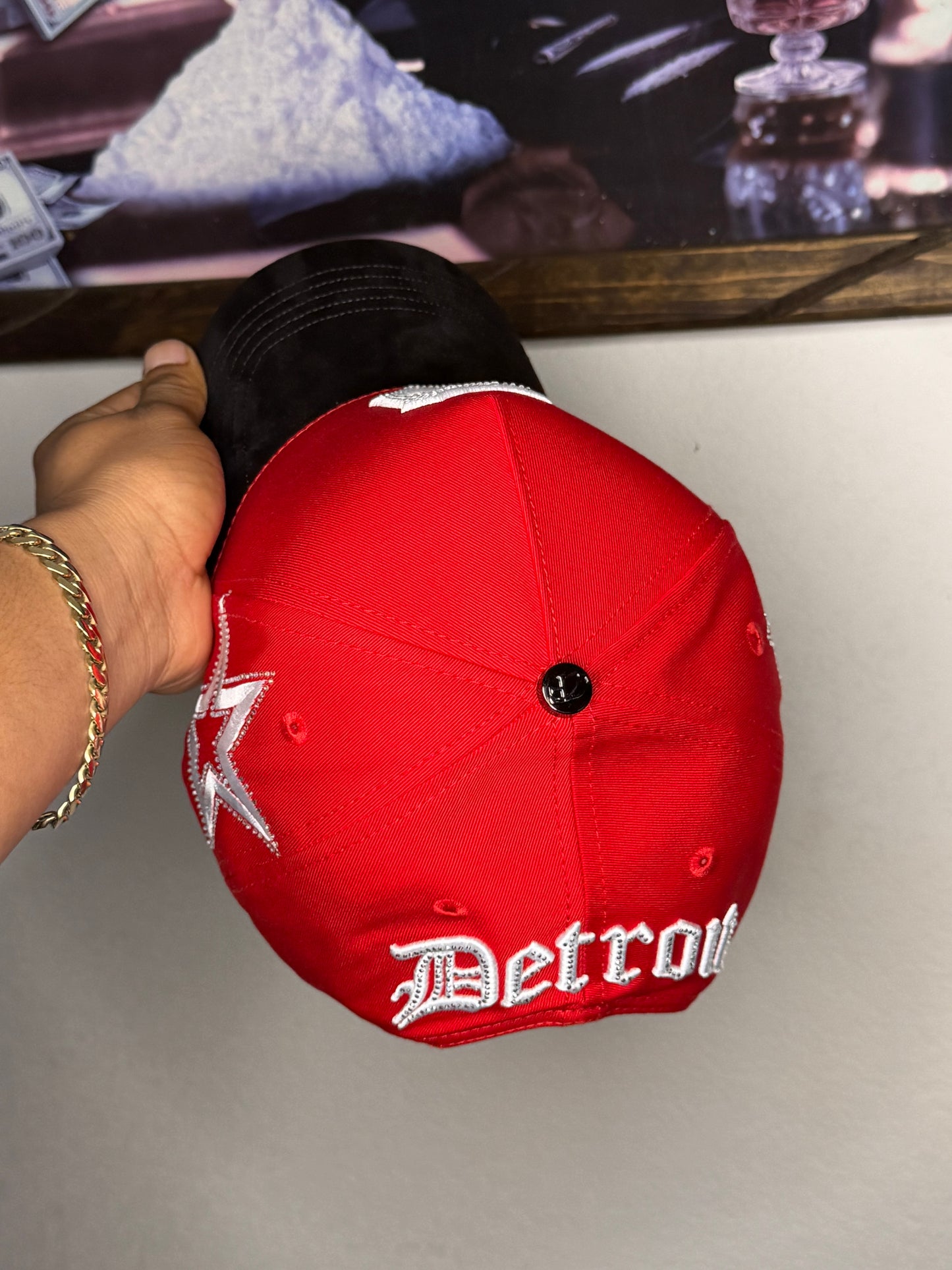 DETROIT ROJO