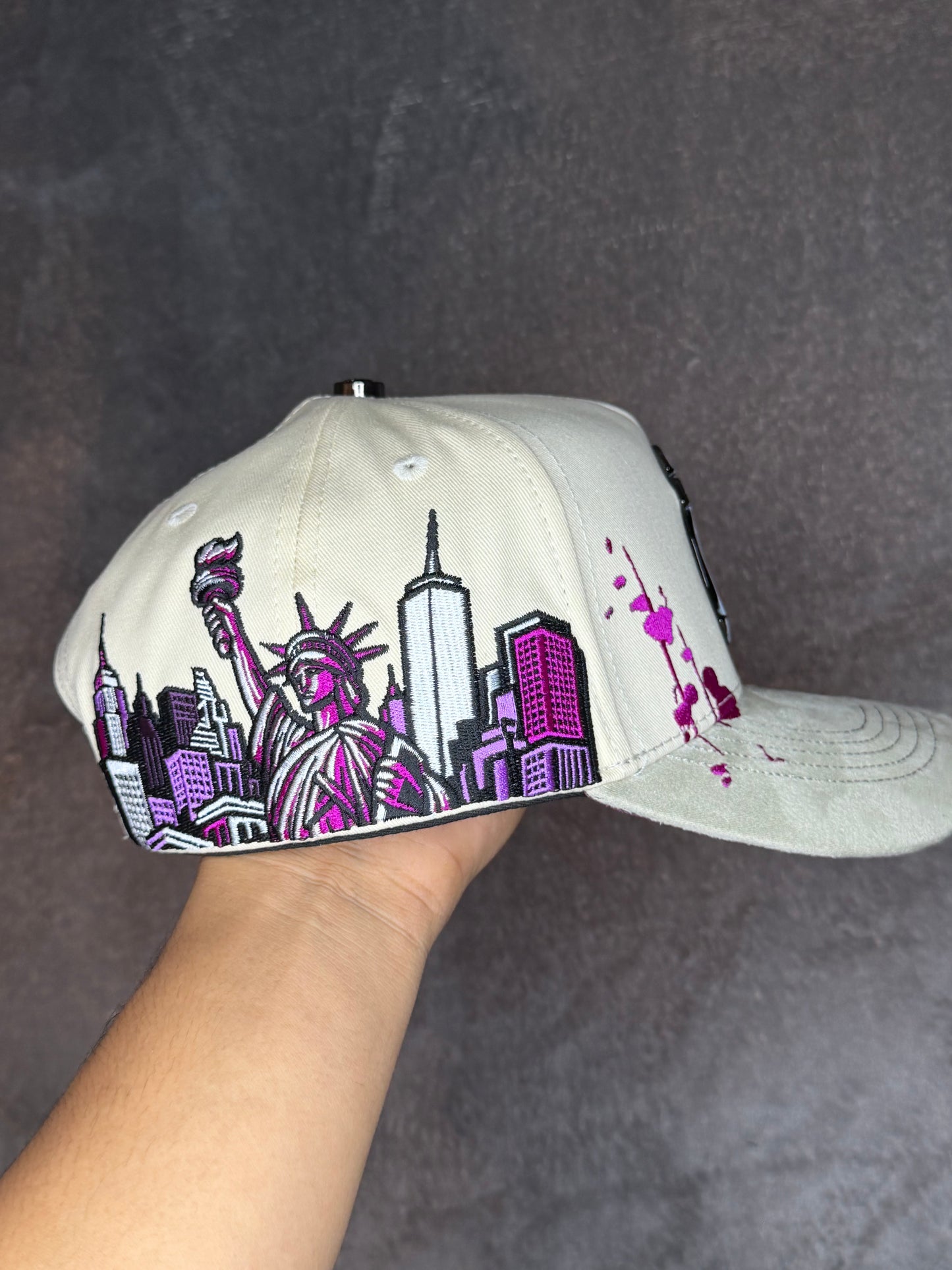 NY MORADO