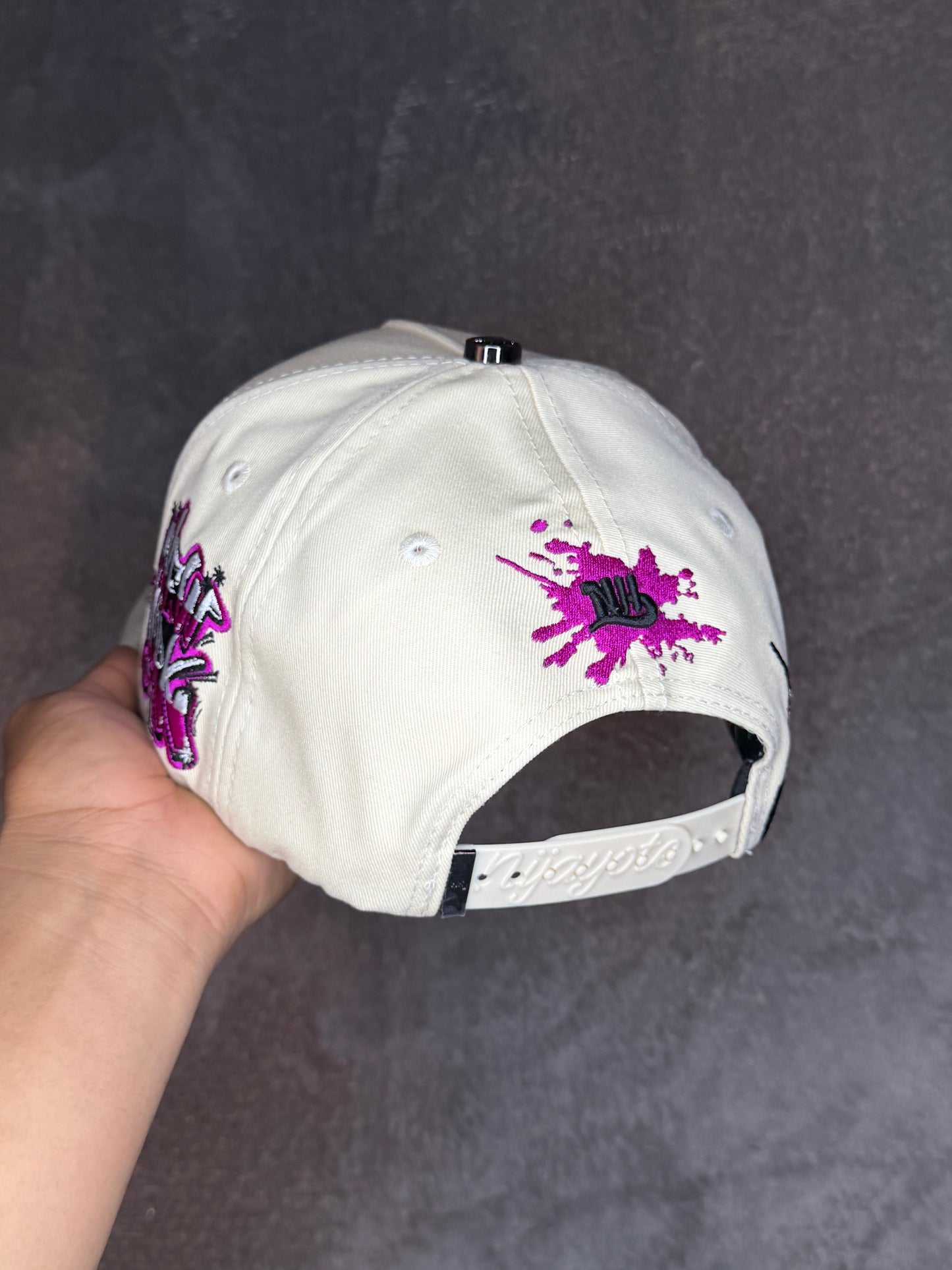 NY MORADO