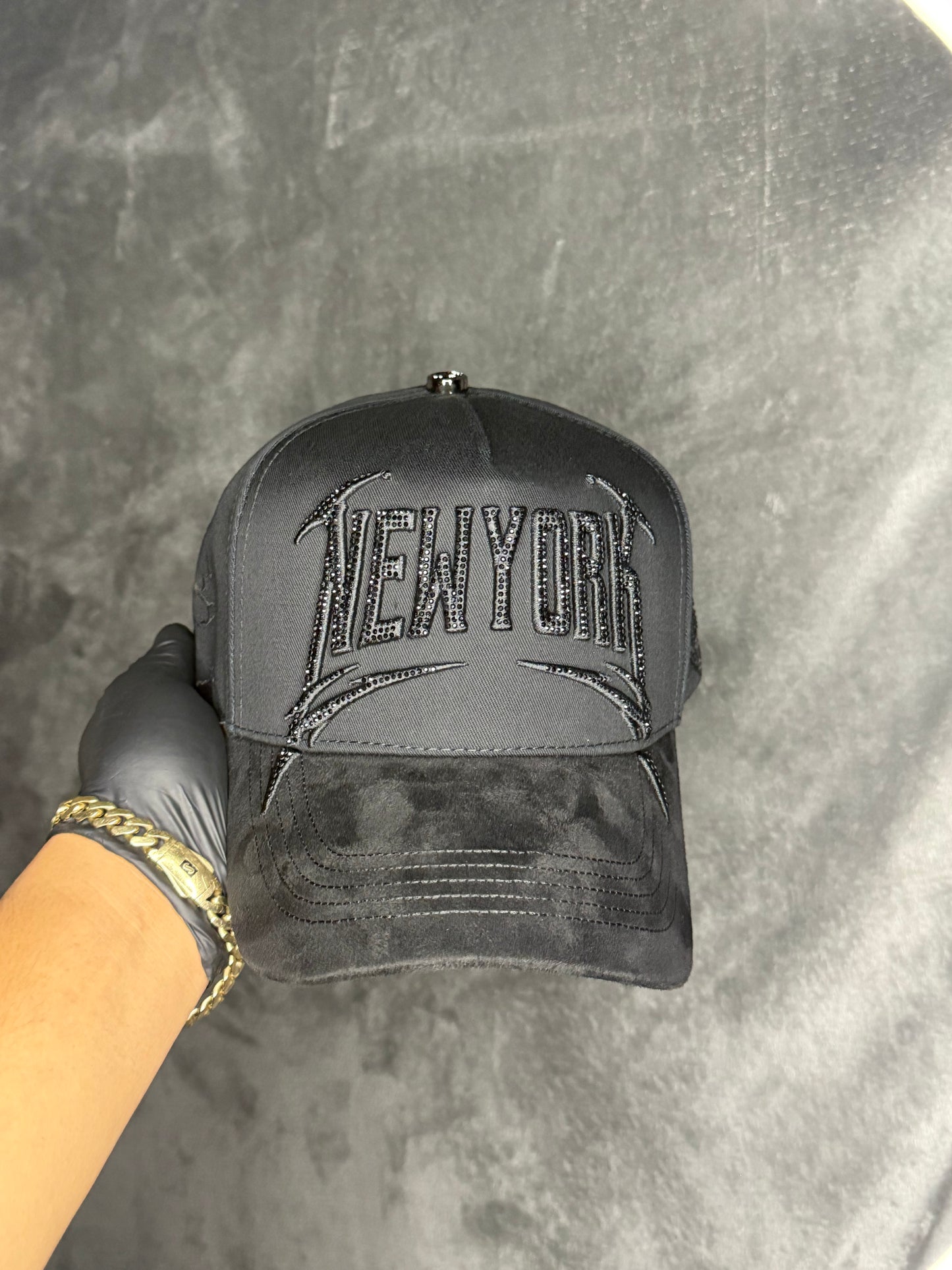 NEW YORK TOTAL BLACK