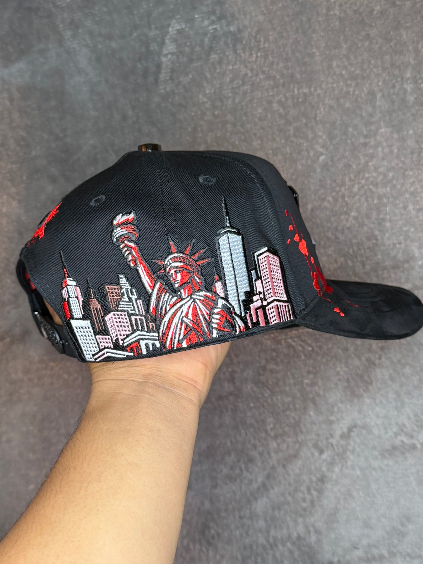 NY ROJO Y NEGRO
