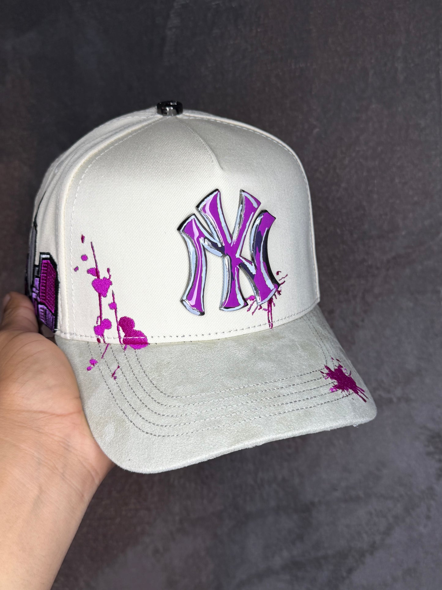 NY MORADO